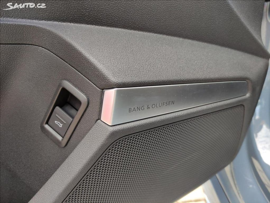 2022 Audi RS3 - 8