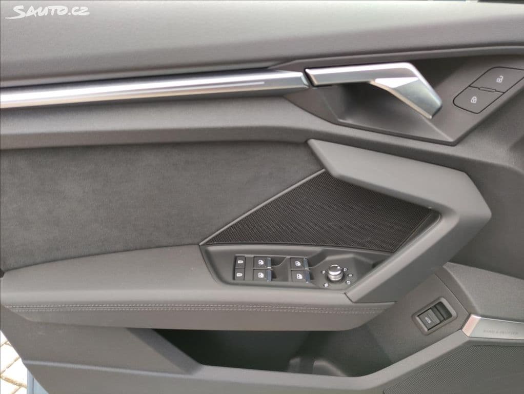 2022 Audi RS3 - 9