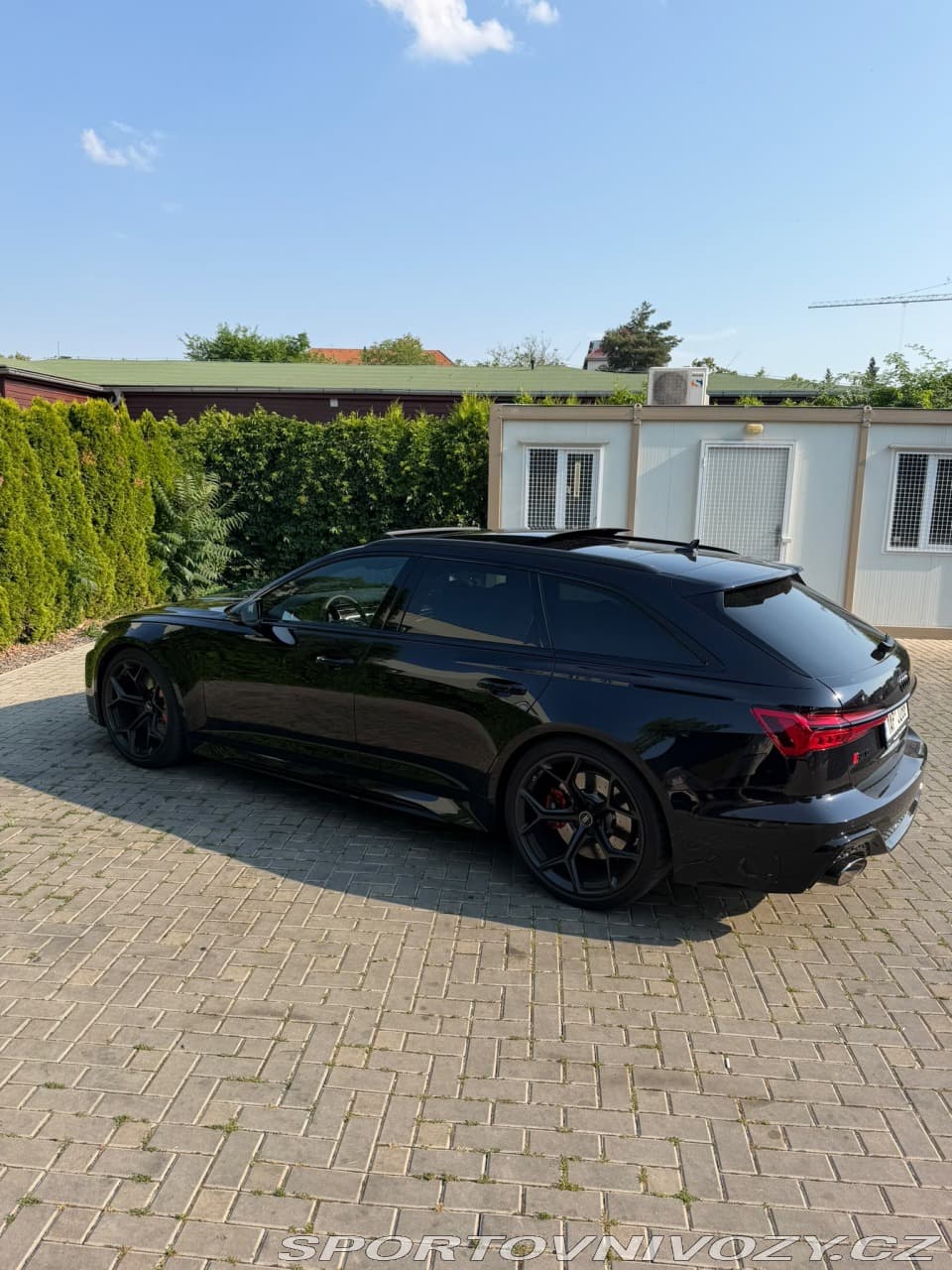 2025 Audi RS6 - 9