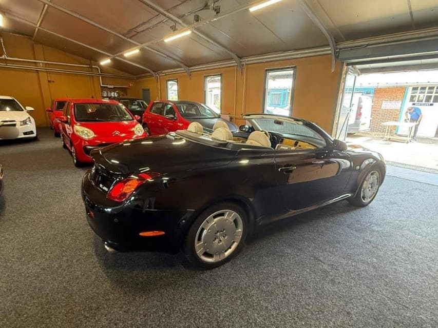 2002 Lexus SC - 4