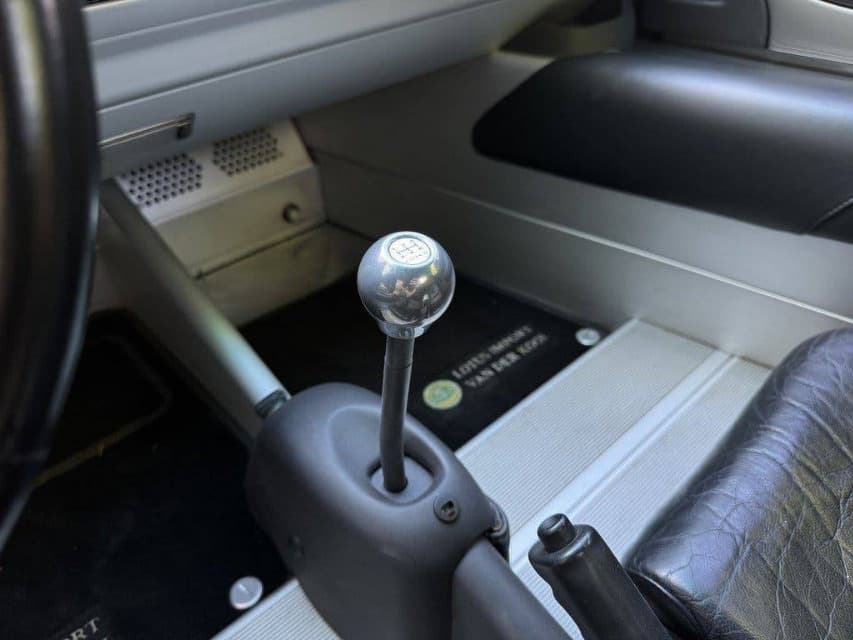 1999 Lotus ELISE - 18
