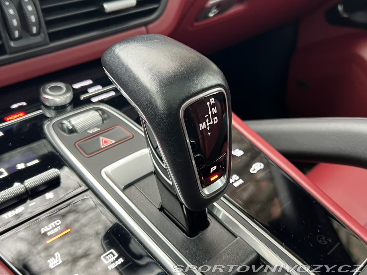 2019 Porsche CAYENNE - 20