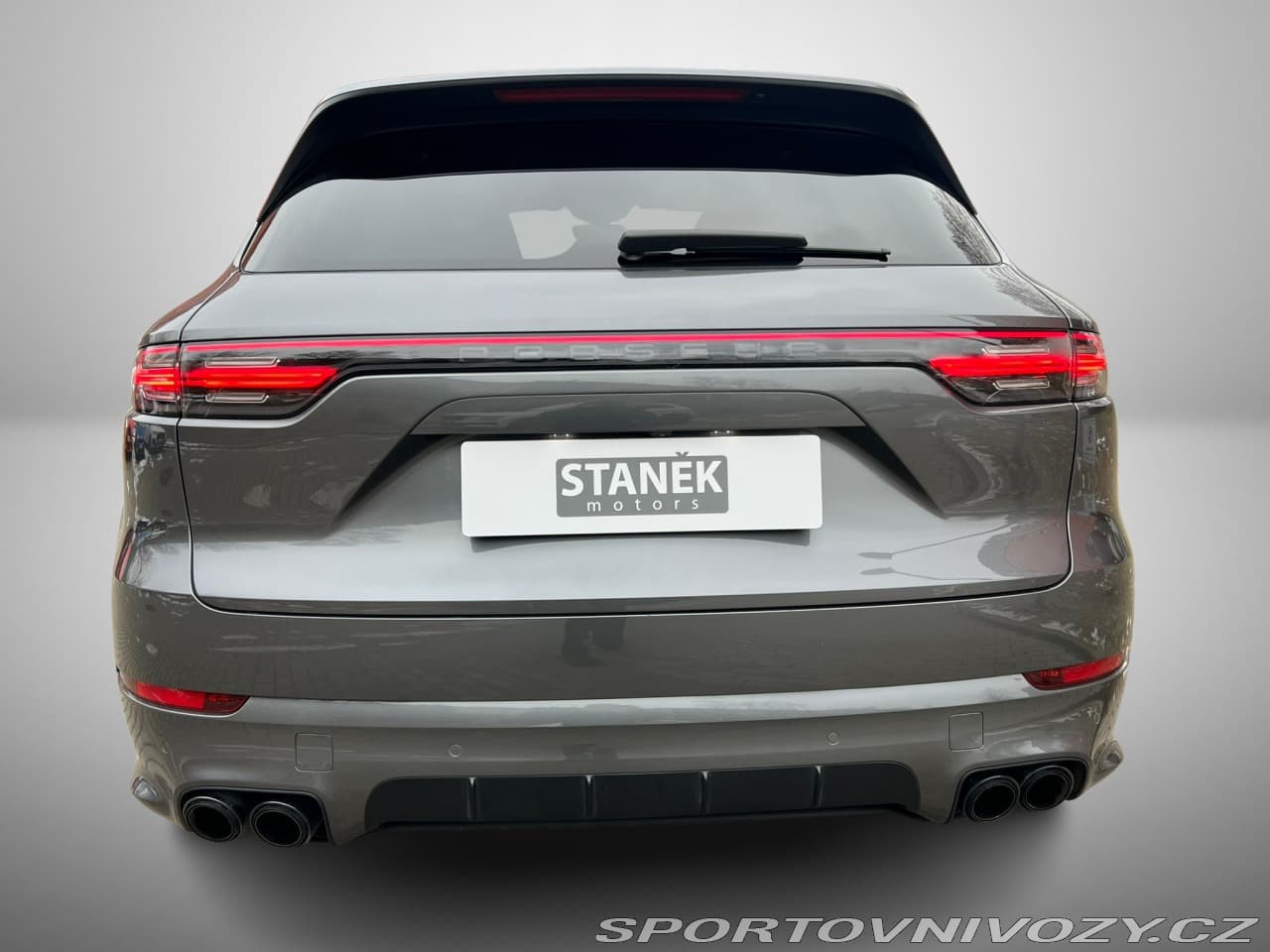 2019 Porsche CAYENNE - 4