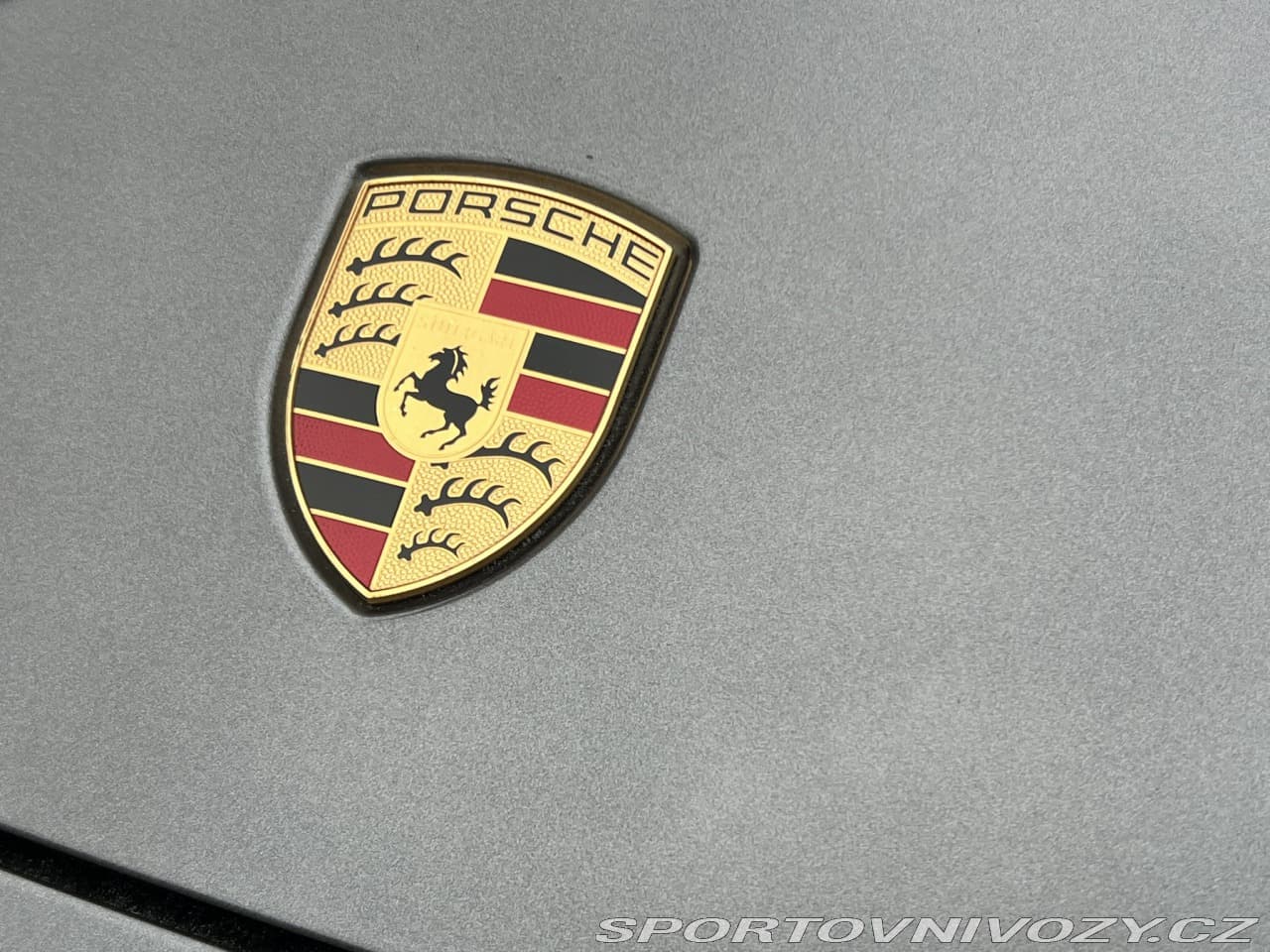 2019 Porsche CAYENNE - 8