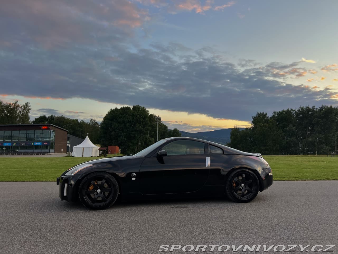 Nissan 350Z - 3