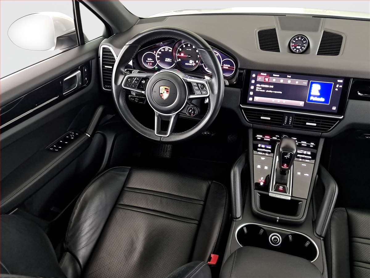 2023 Porsche CAYENNE - 7