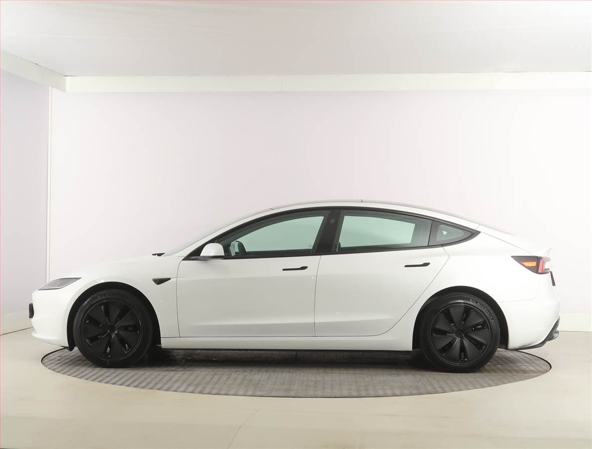 2025 Tesla MODEL 3 - 3
