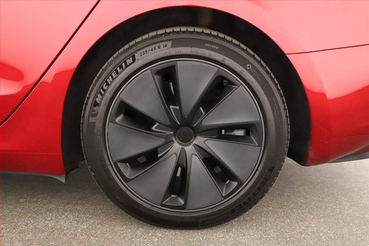 2023 Tesla MODEL 3 - 12