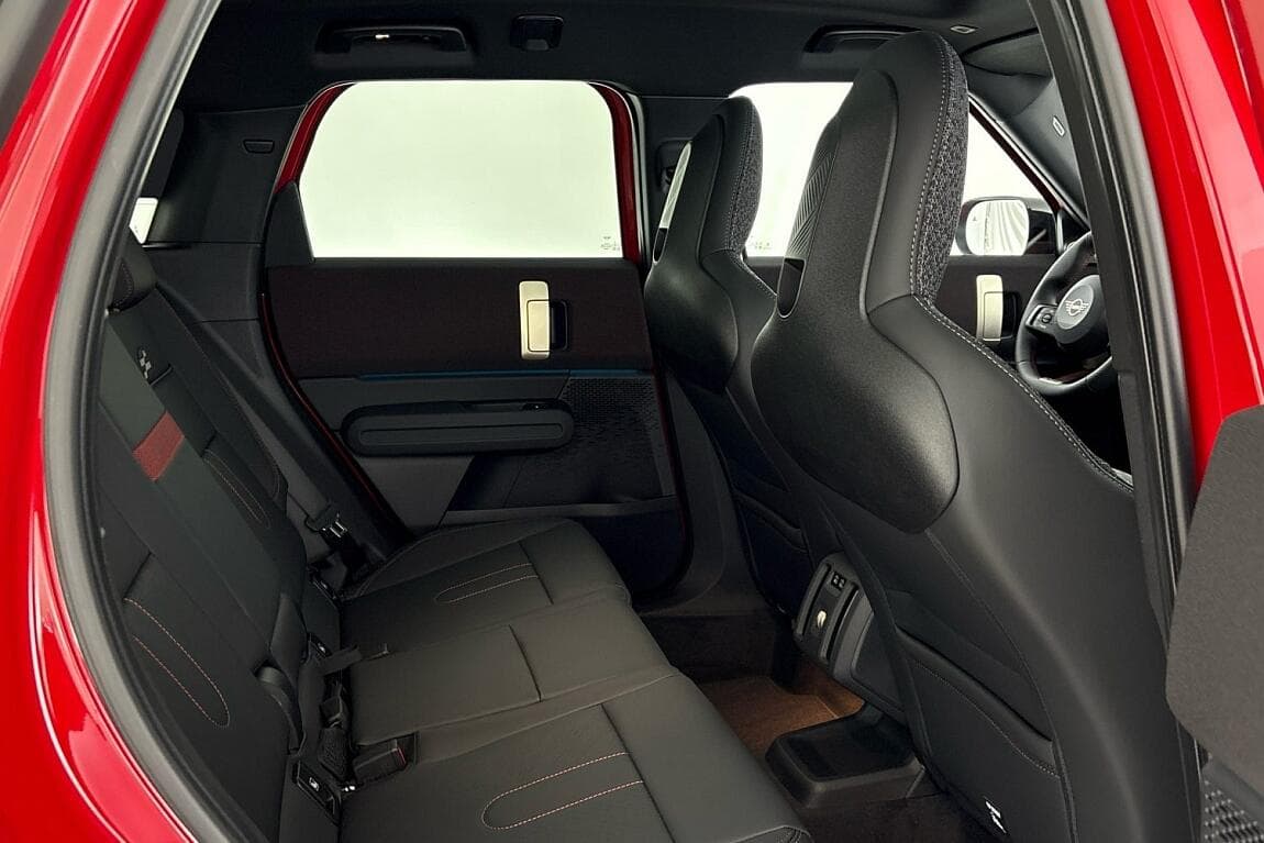 2026 Mini COUNTRYMAN - 11