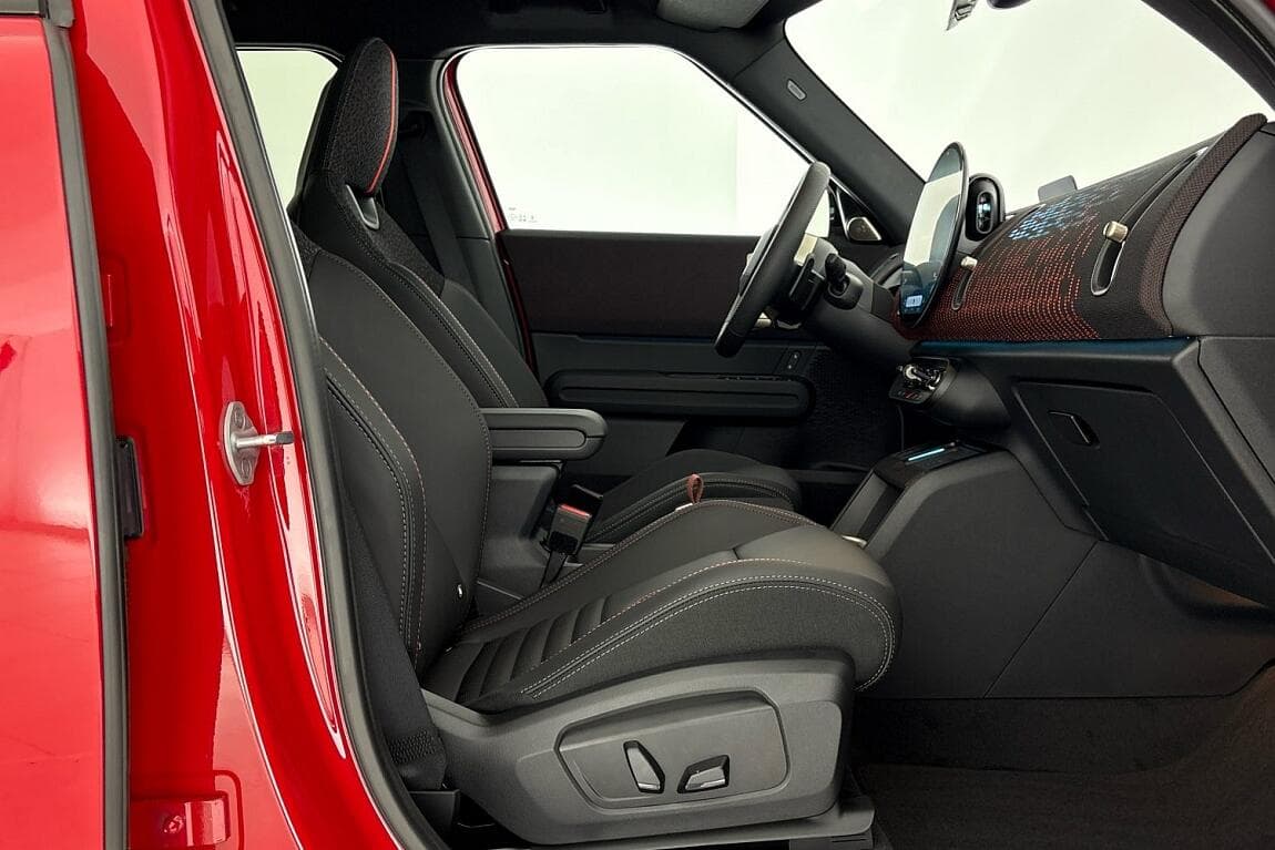 2026 Mini COUNTRYMAN - 12
