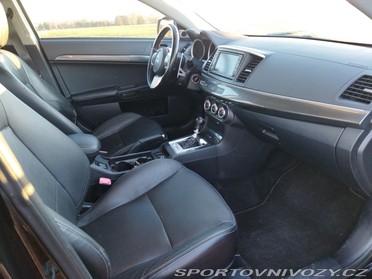 2010 Mitsubishi OSTATNÍ - 9