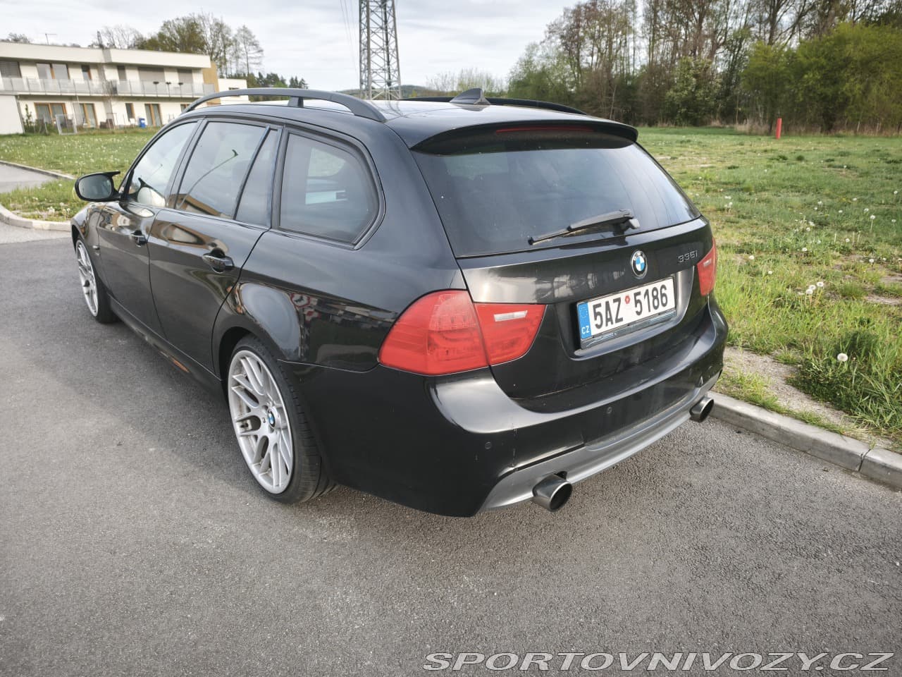 2010 BMW 3-SERIES - 3
