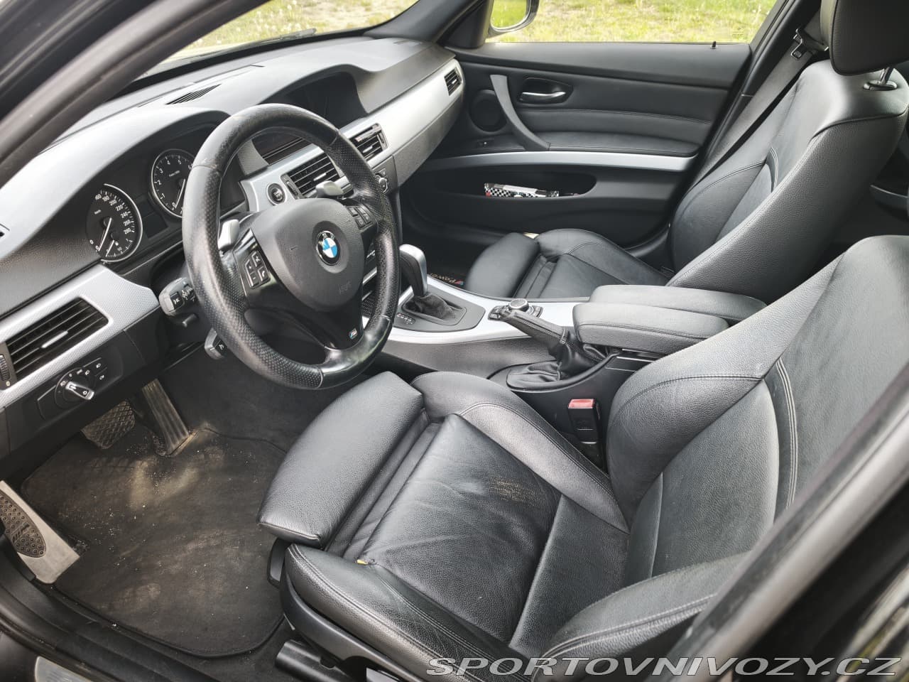 2010 BMW 3-SERIES - 8