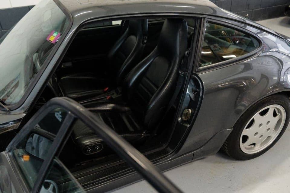 1990 Porsche CARRERA - 13