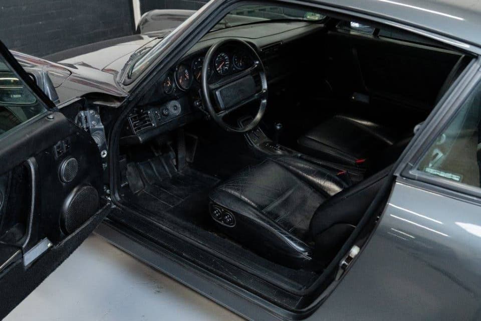 1990 Porsche CARRERA - 15