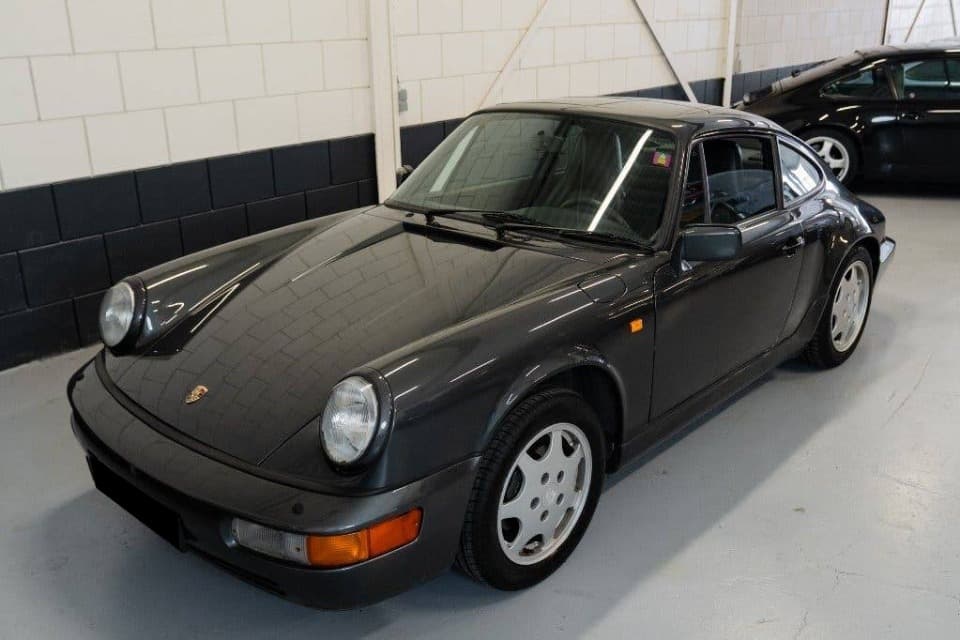 1990 Porsche CARRERA - 4