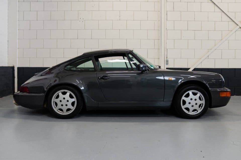 1990 Porsche CARRERA - 9