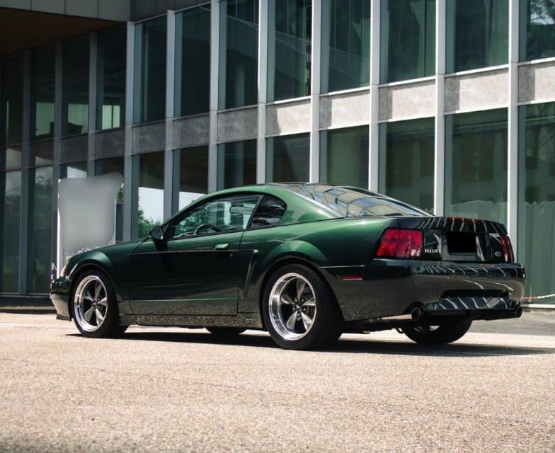 2001 Ford MUSTANG - 4