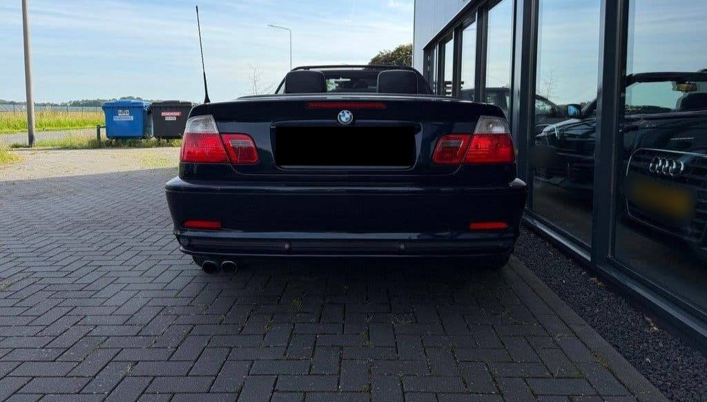 2001 BMW 3-SERIES - 10