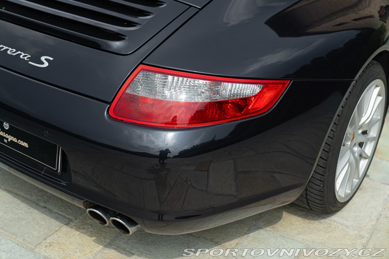 2006 Porsche 911 - 14
