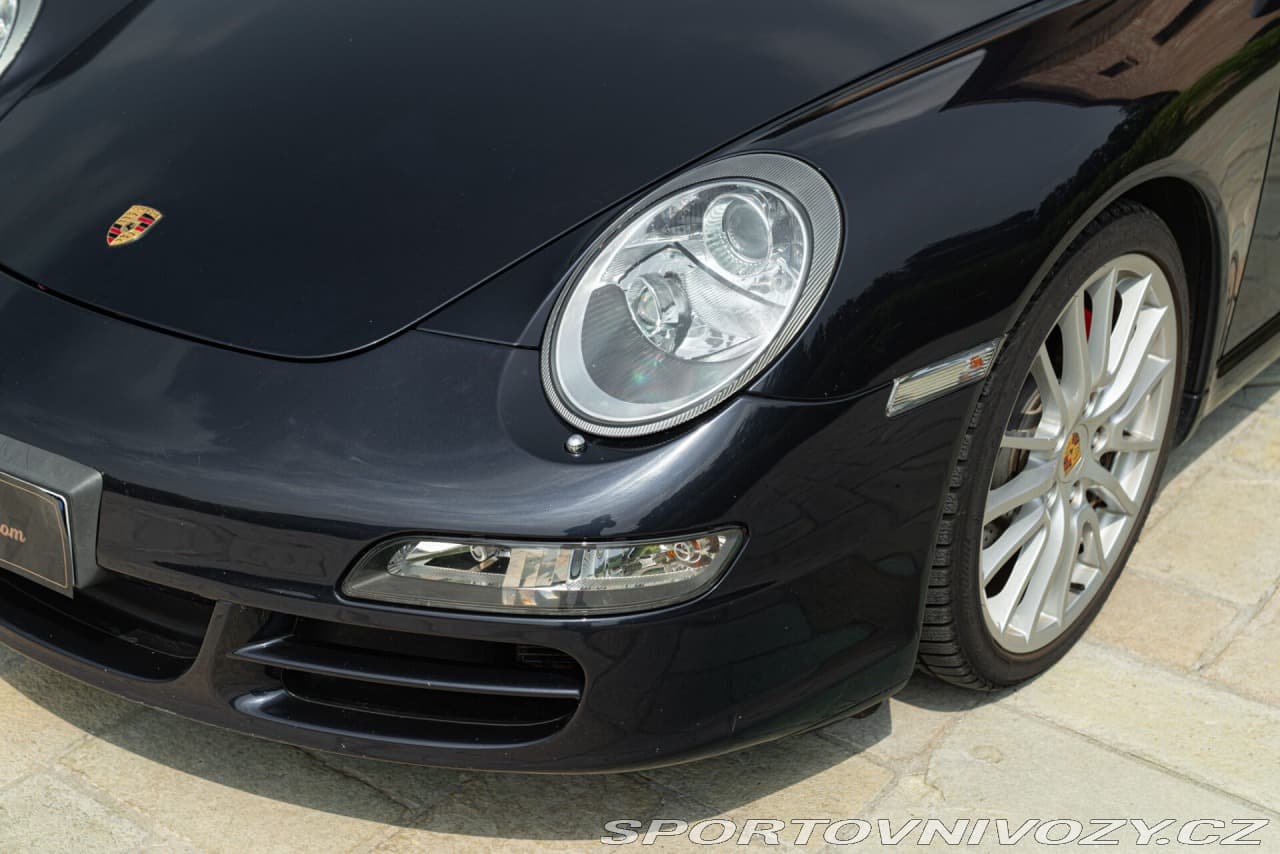 2006 Porsche 911 - 15