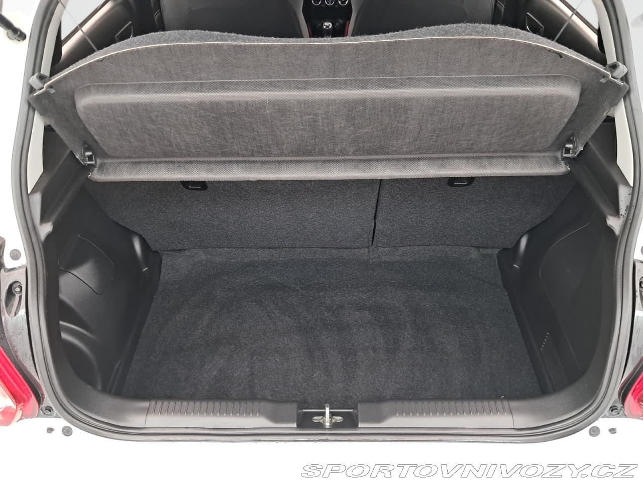 2022 Suzuki SWIFT - 14