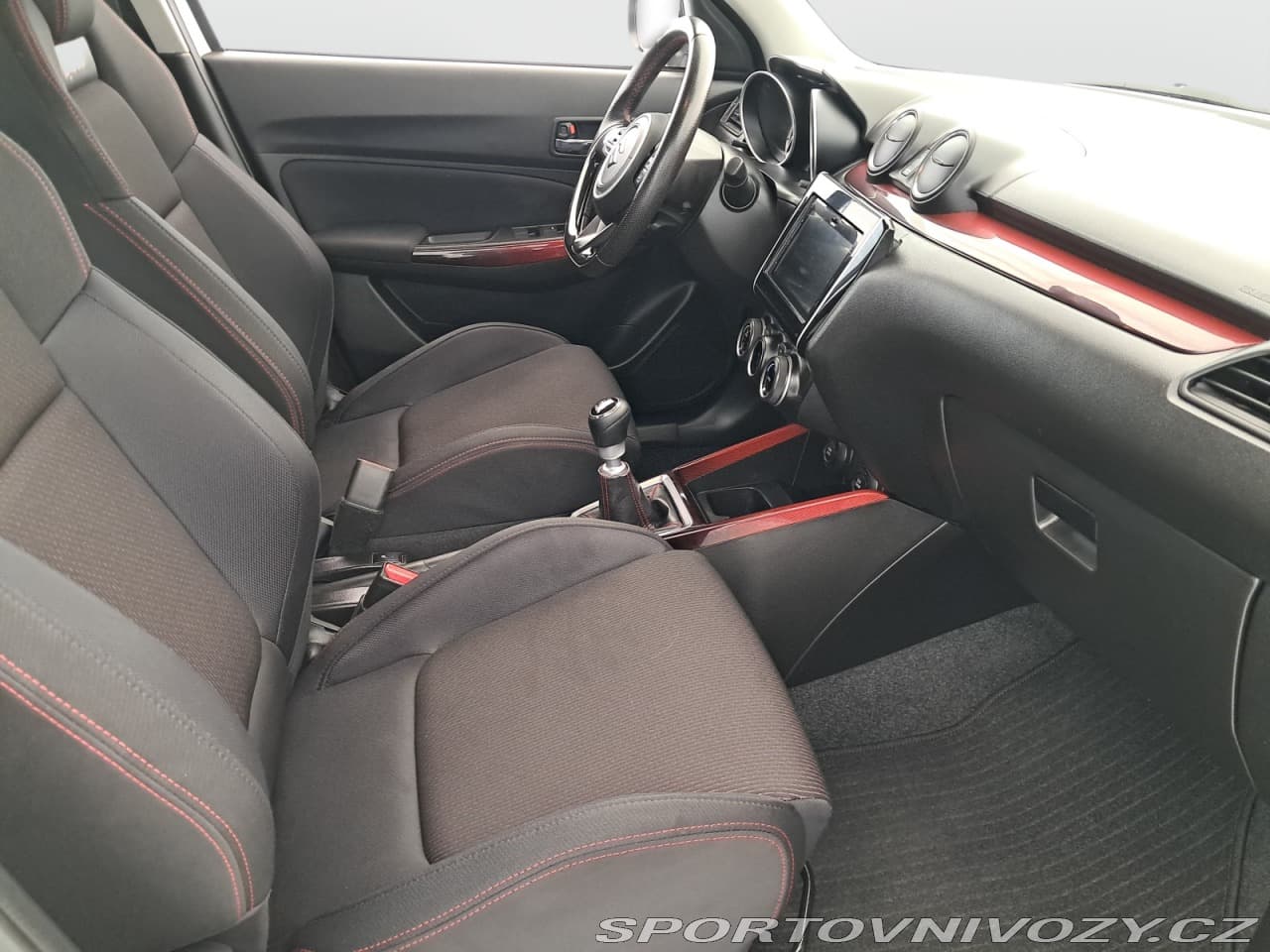 2022 Suzuki SWIFT - 9