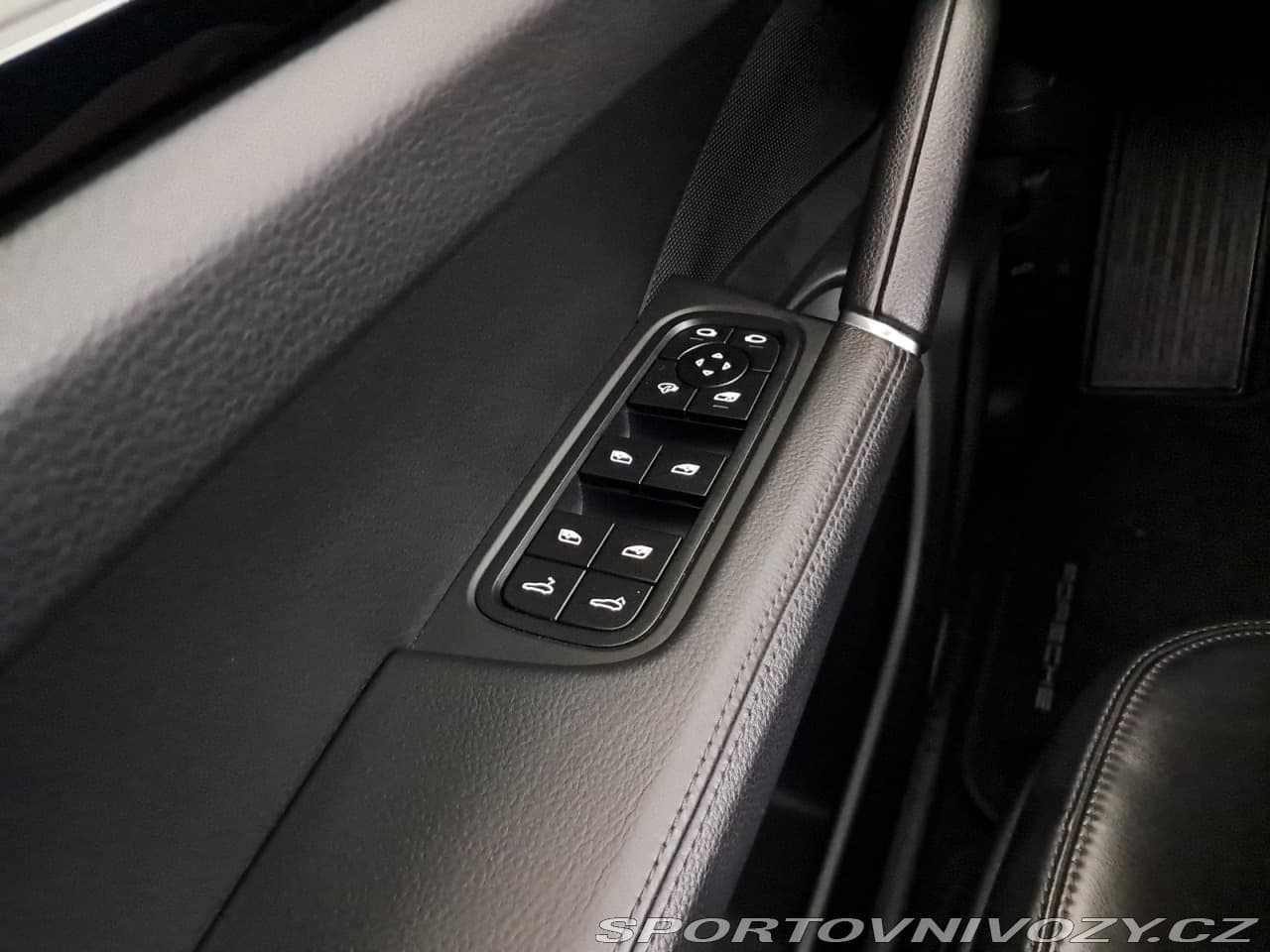 2023 Porsche CAYENNE - 17