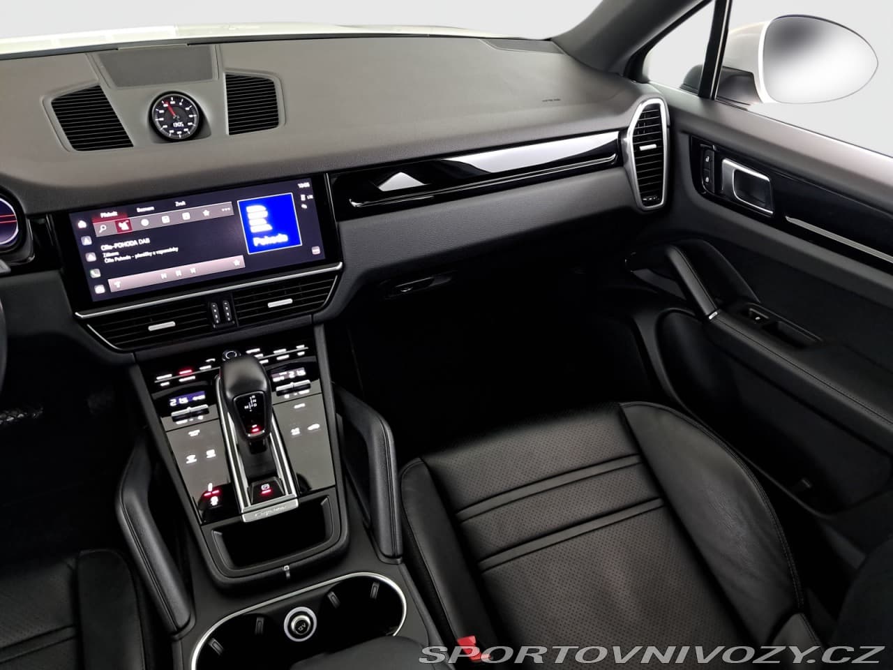 2023 Porsche CAYENNE - 8