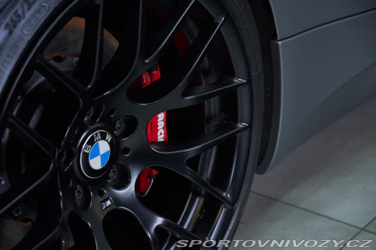 2010 BMW M3 - 19
