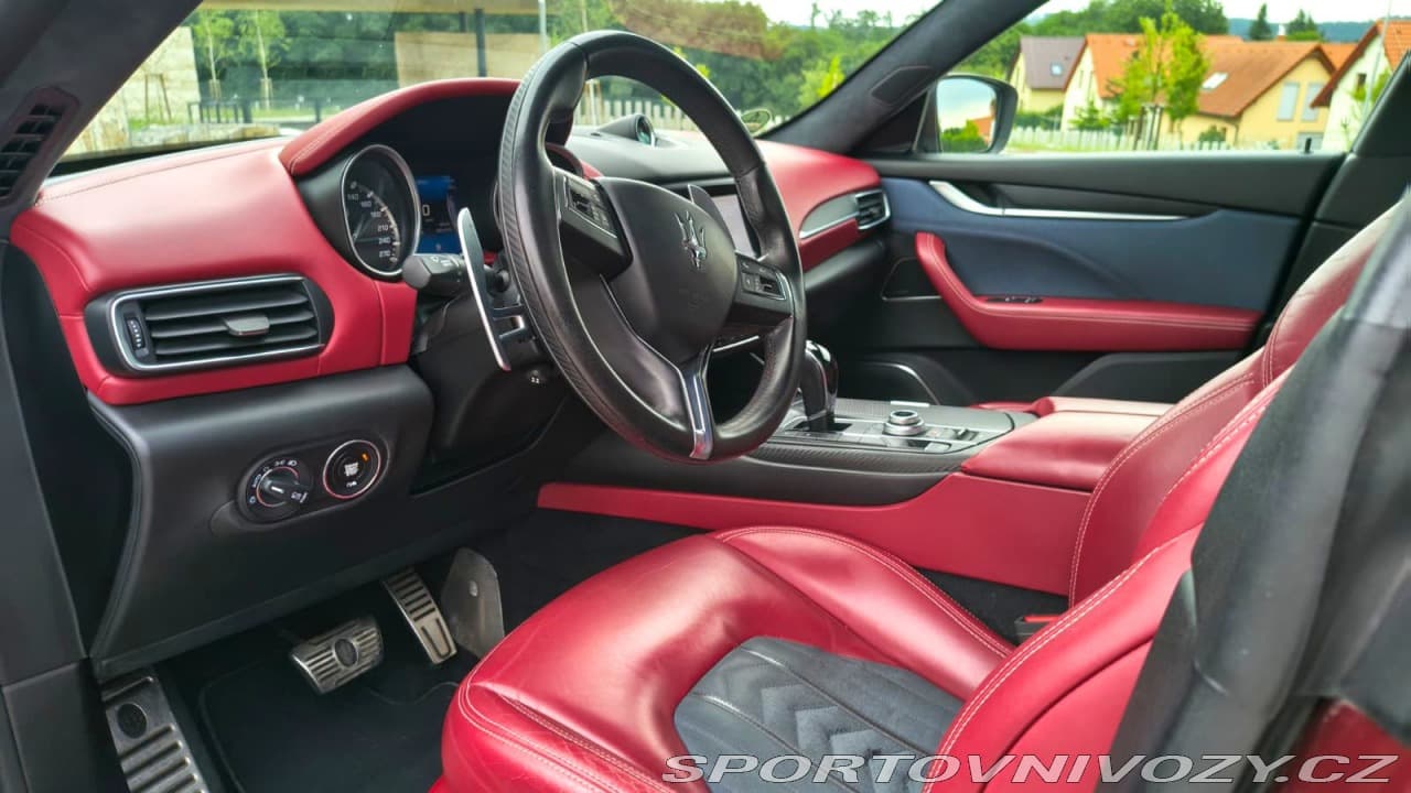 2017 Maserati LEVANTE - 10
