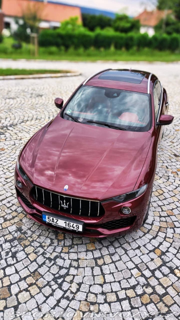 2017 Maserati LEVANTE - 16