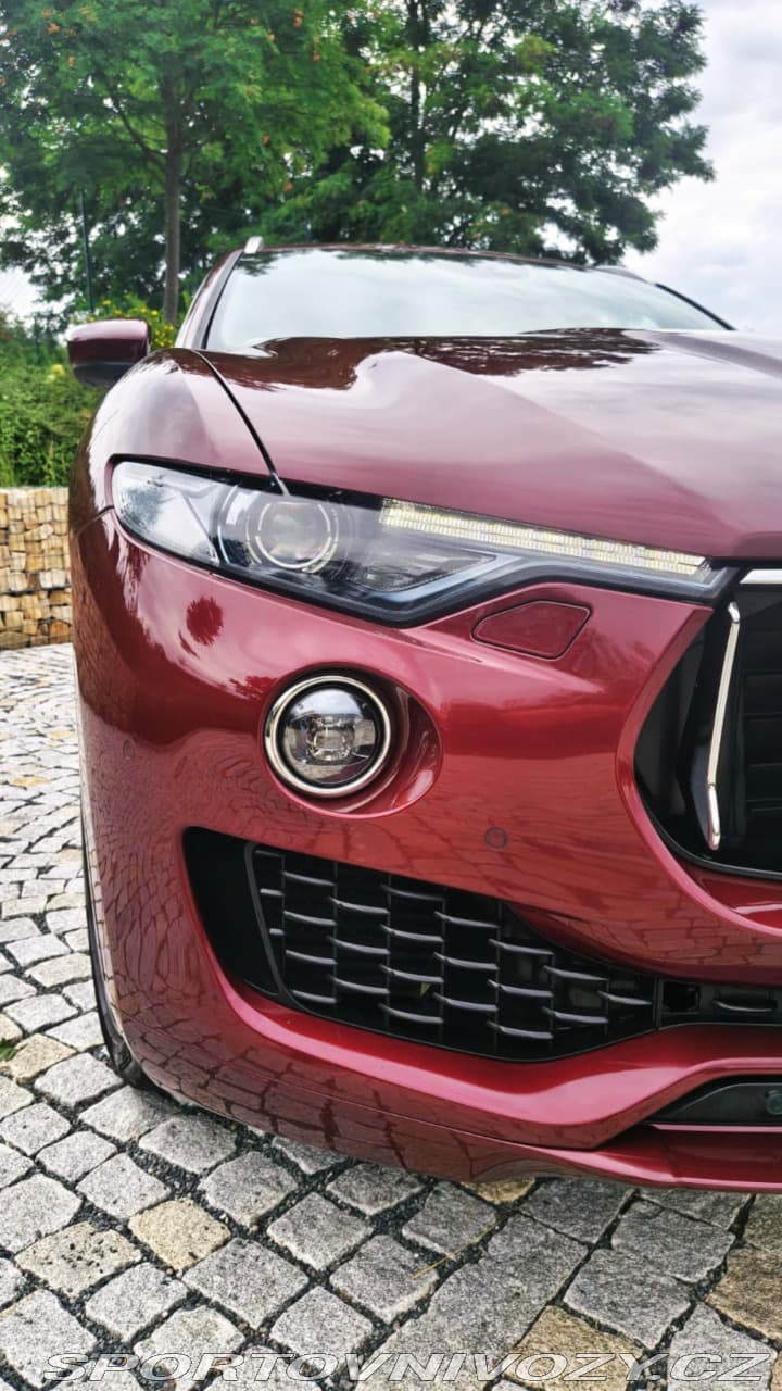 2017 Maserati LEVANTE - 19
