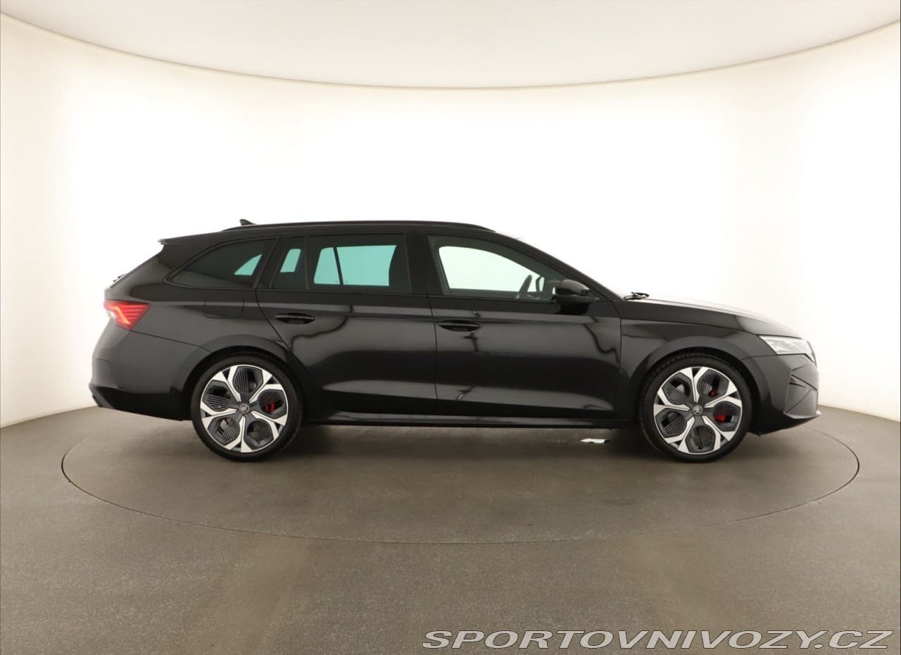 2025 Škoda OCTAVIA - 6