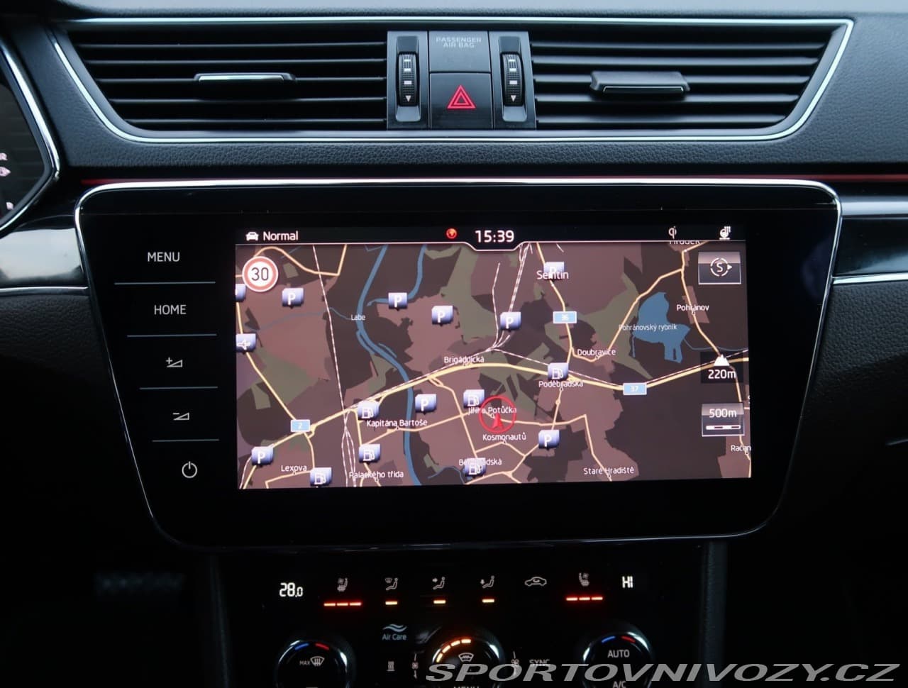2019 Škoda SUPERB - 17