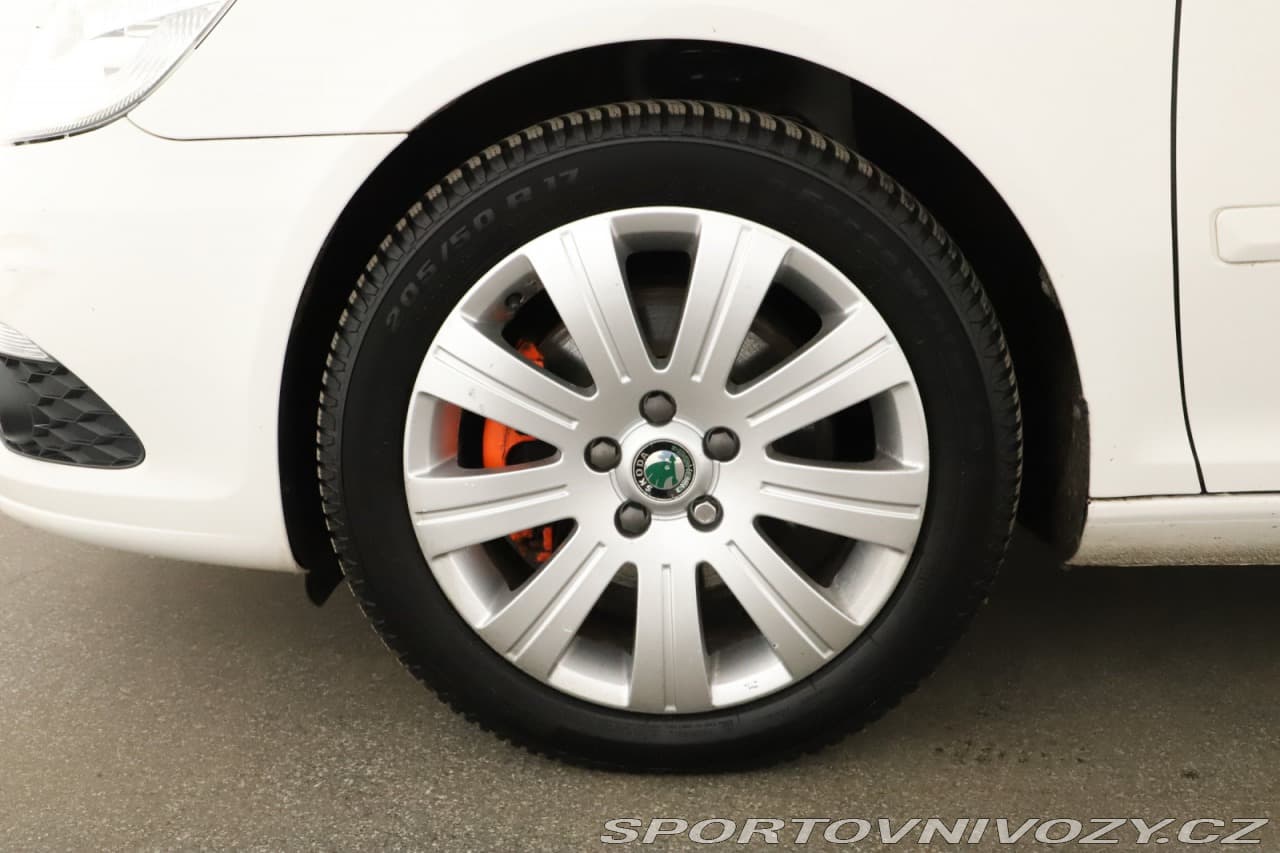 2011 Škoda OCTAVIA - 11