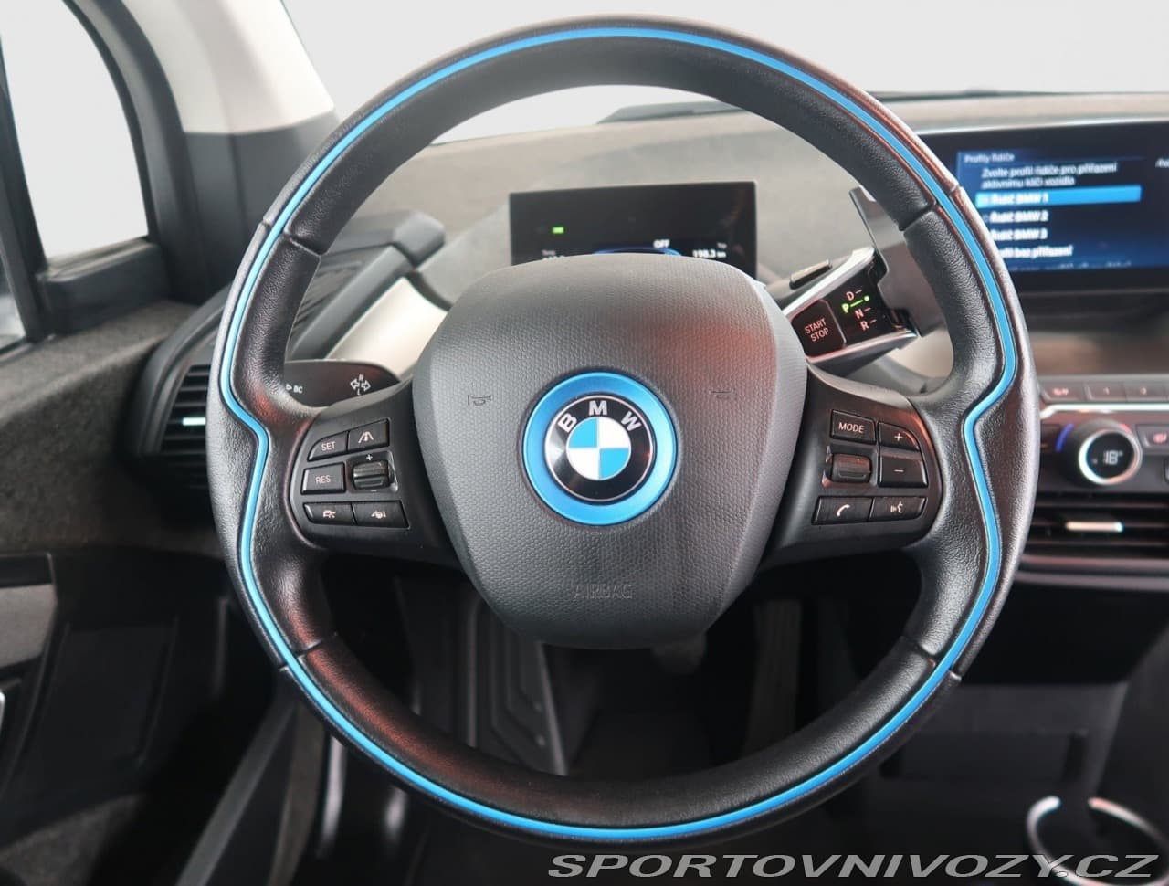2020 BMW i3 - 15
