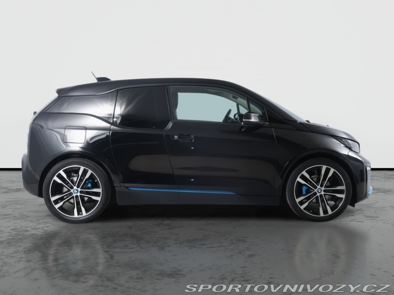 2020 BMW i3 - 6