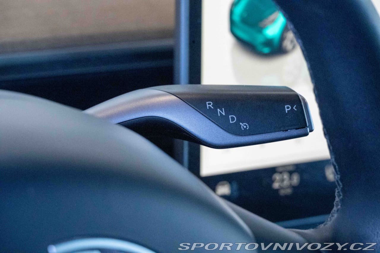 2023 Tesla MODEL Y - 13