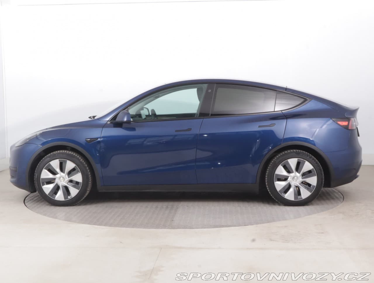 2023 Tesla MODEL Y - 3