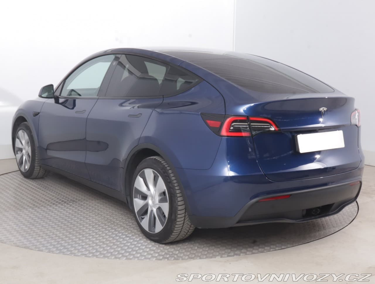 2023 Tesla MODEL Y - 4