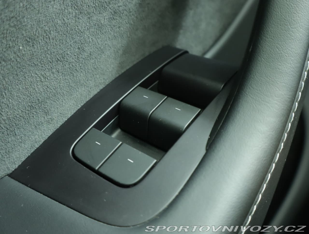 2023 Tesla MODEL Y - 17