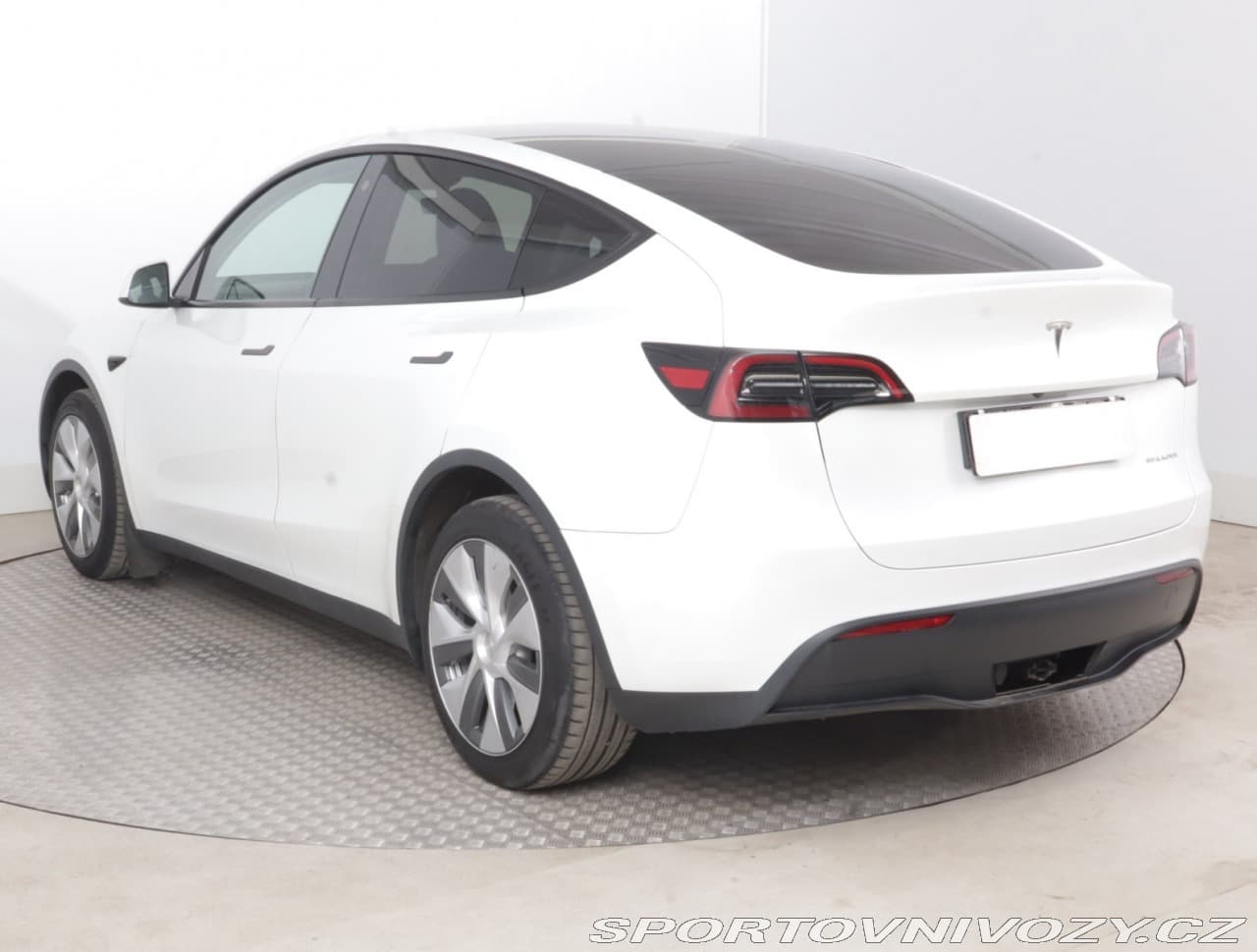 2023 Tesla MODEL Y - 4