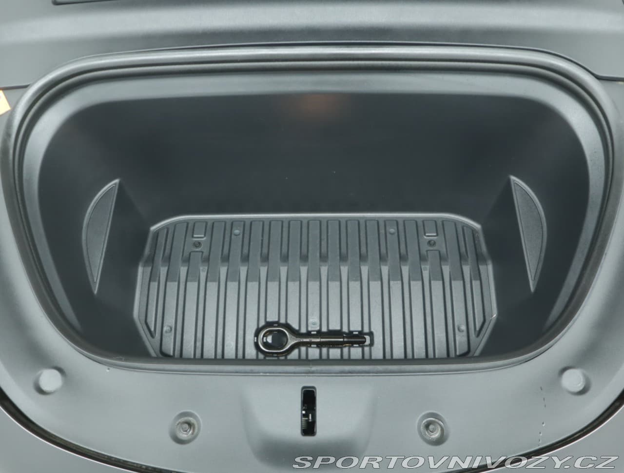 2023 Tesla MODEL Y - 16