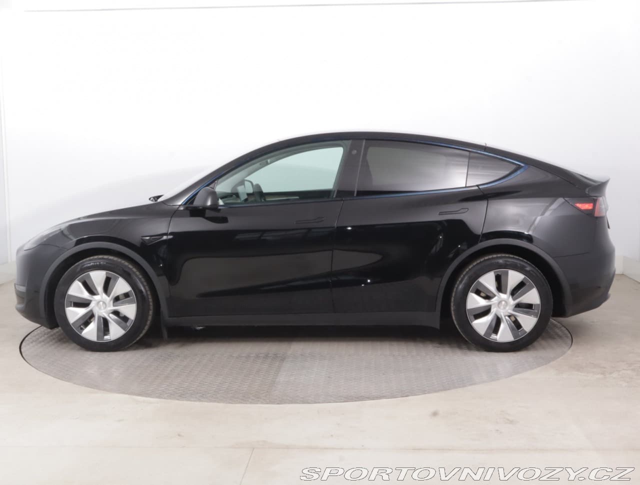 2023 Tesla MODEL Y - 3