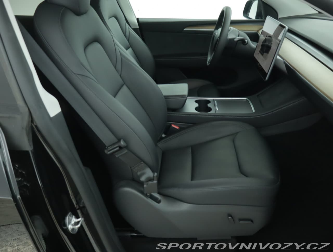 2023 Tesla MODEL Y - 9