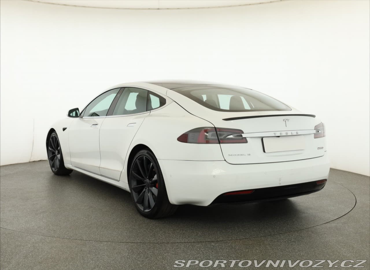 2017 Tesla MODEL S - 4