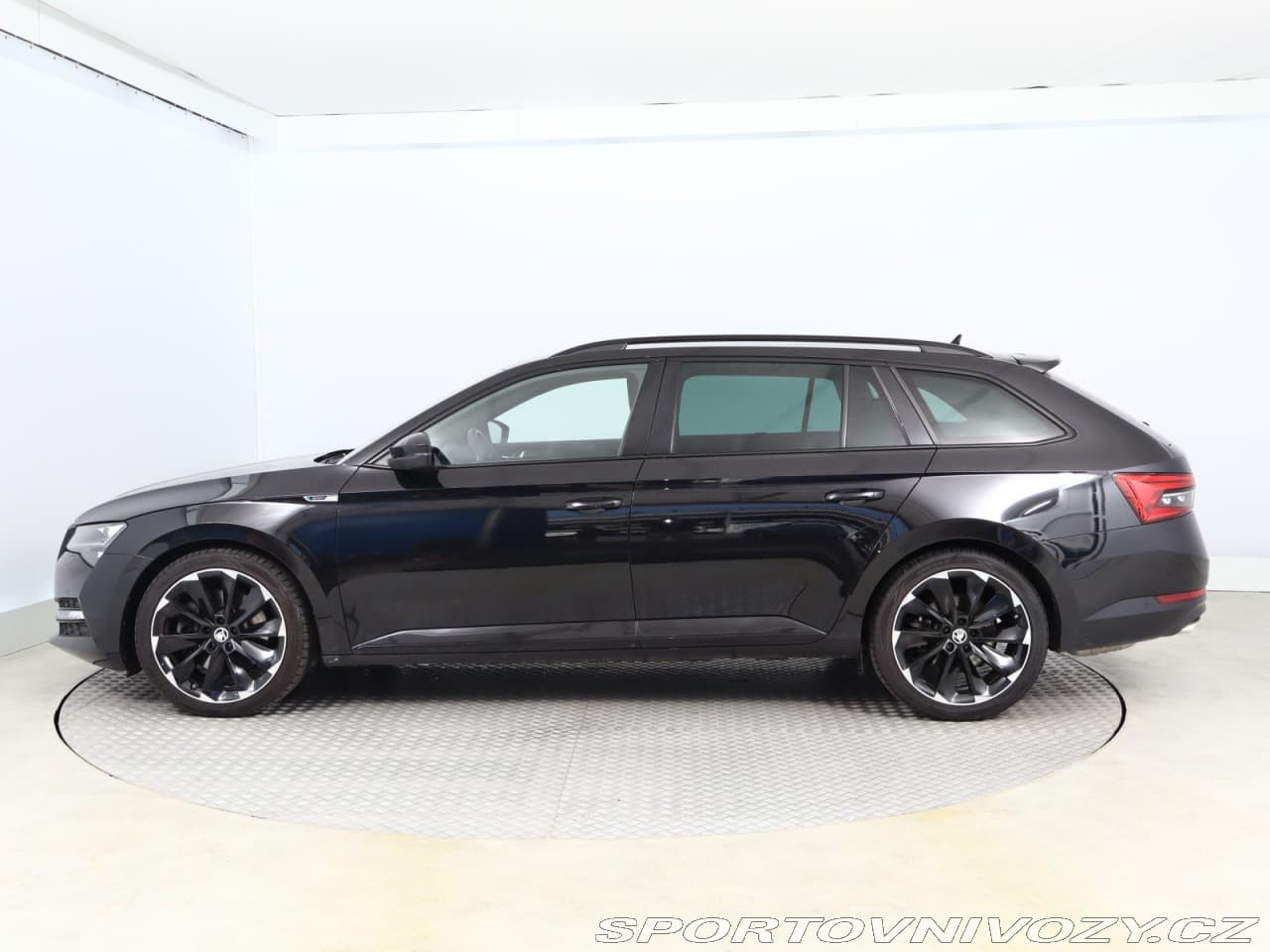 2021 Škoda SUPERB - 3