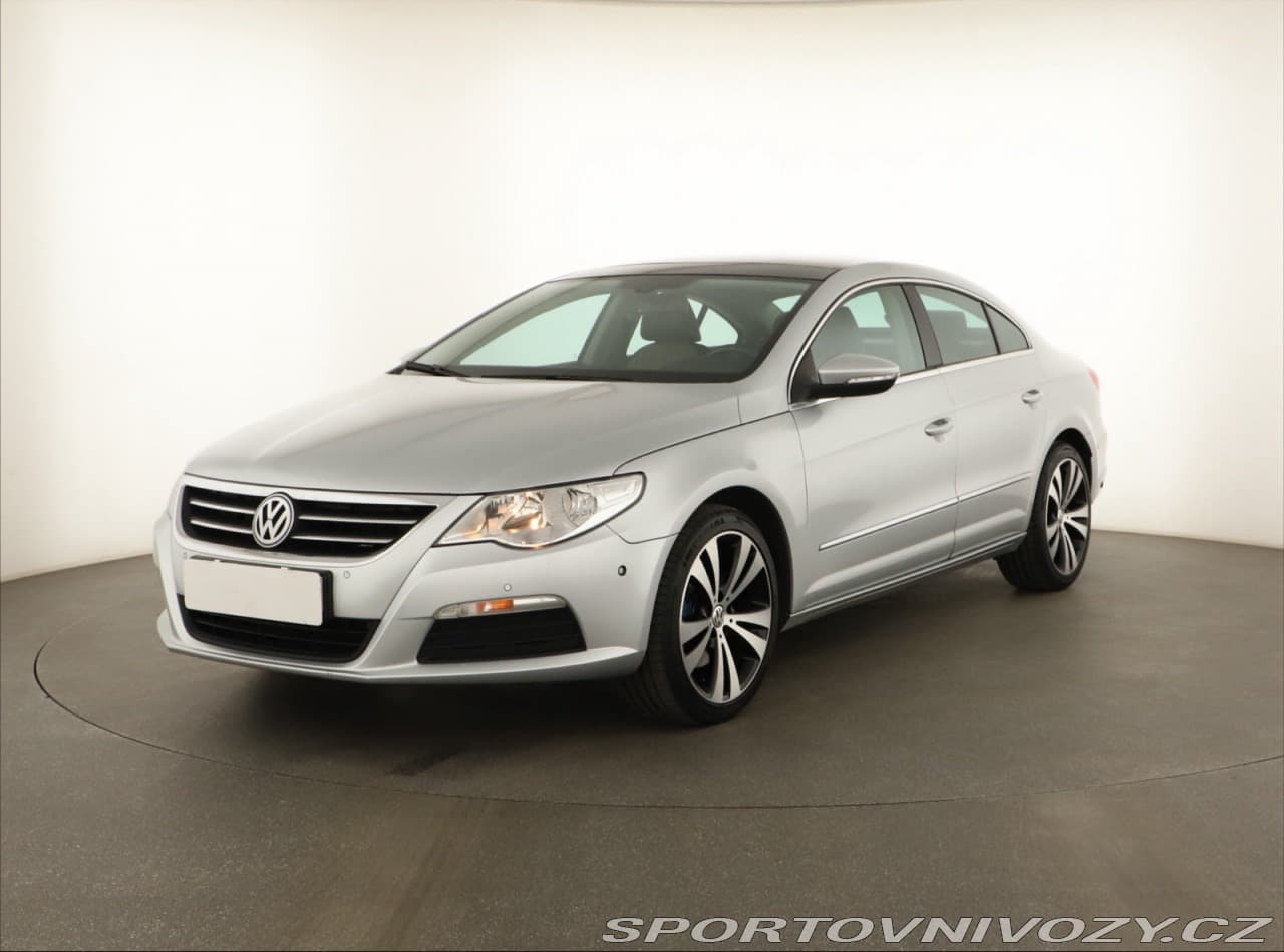 2011 Volkswagen PASSAT CC - 2