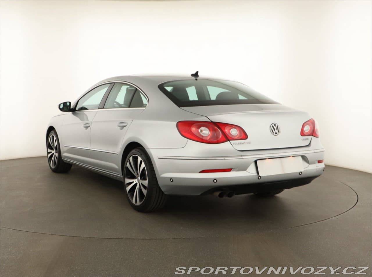 2011 Volkswagen PASSAT CC - 4
